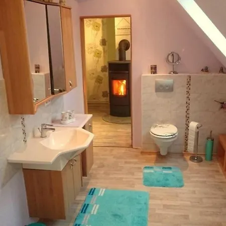 Toms Huette In Apartment Bohmstedt